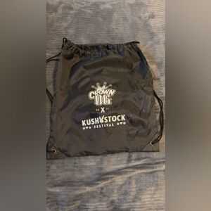 Crown OG string bag